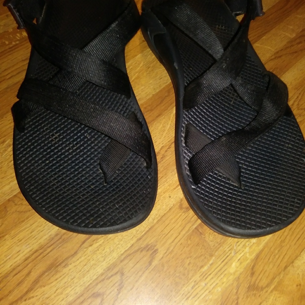 Mens chacos